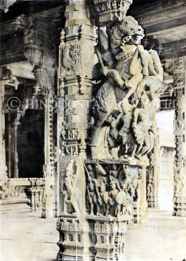/data/Original Prints/Topography Views, City Views, Landscapes/COLUMN VELLORE TEMPLE.jpg